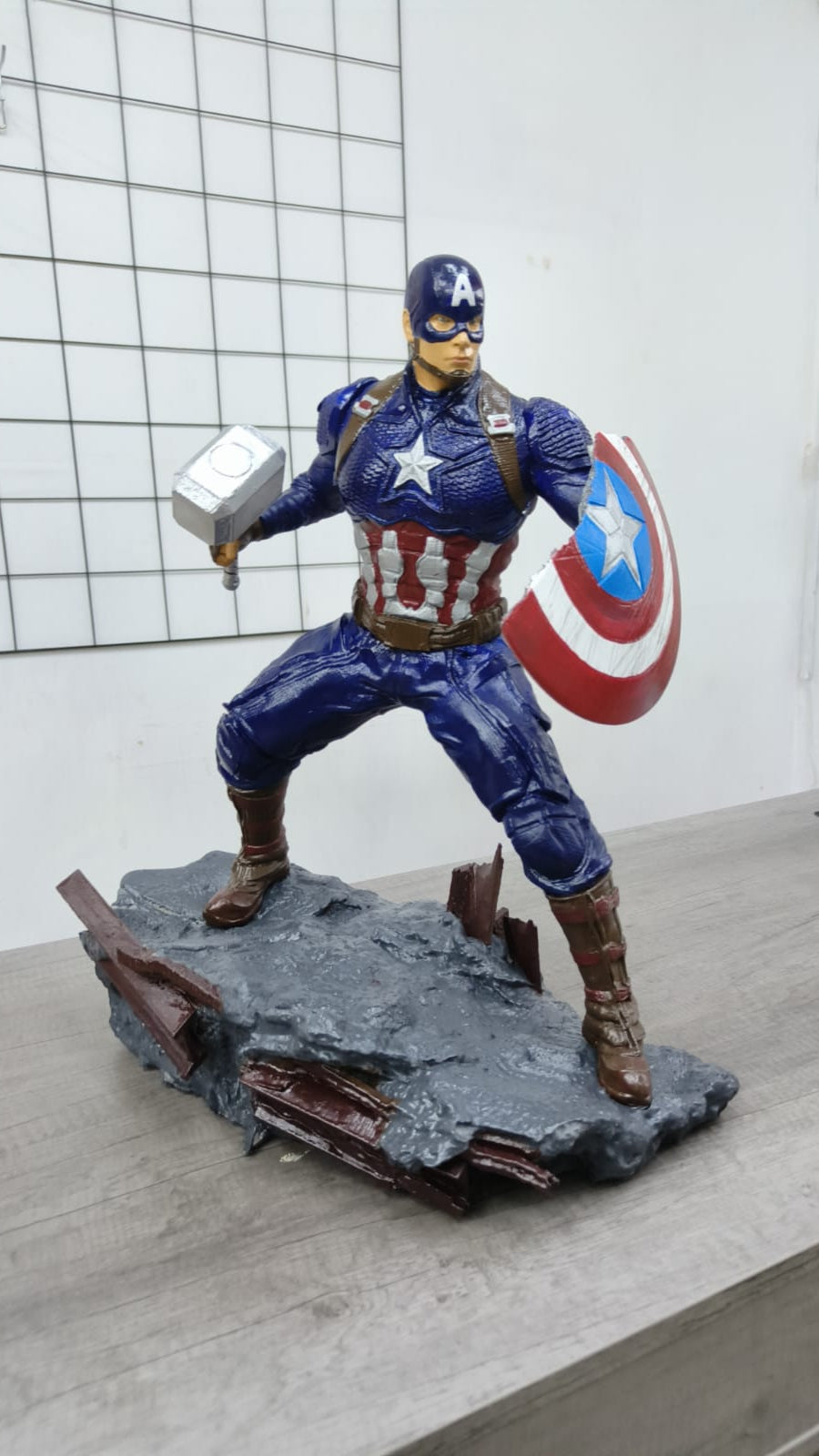 Figura Capitan America 50cm