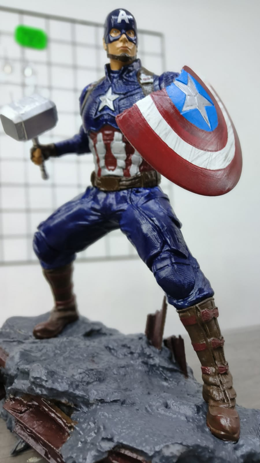 Figura Capitan America 50cm