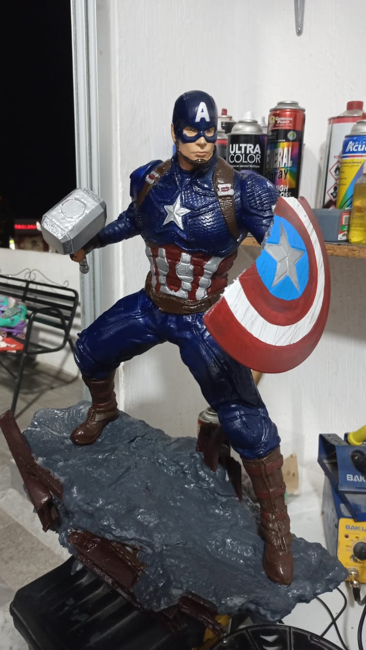 Figura Capitan America 50cm